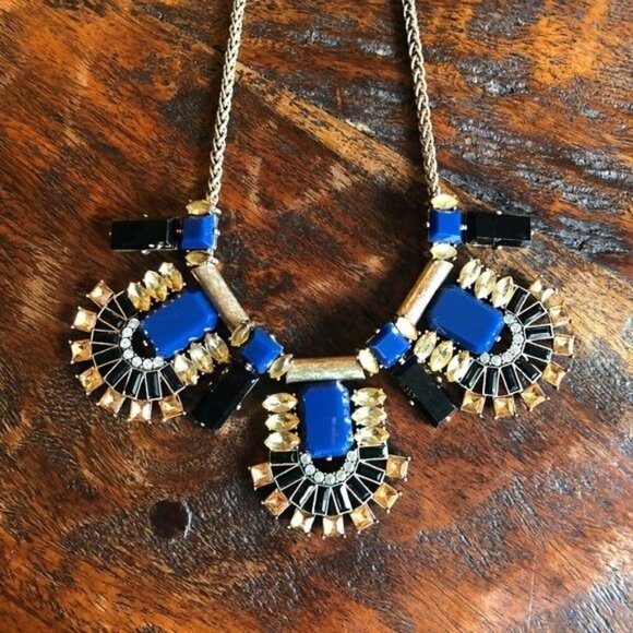 Art Deco Statement Necklace - Picture 2 of 5